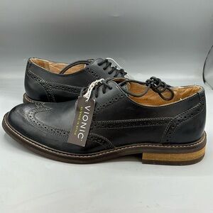 Vionic 555 Bruno‎ wingtip